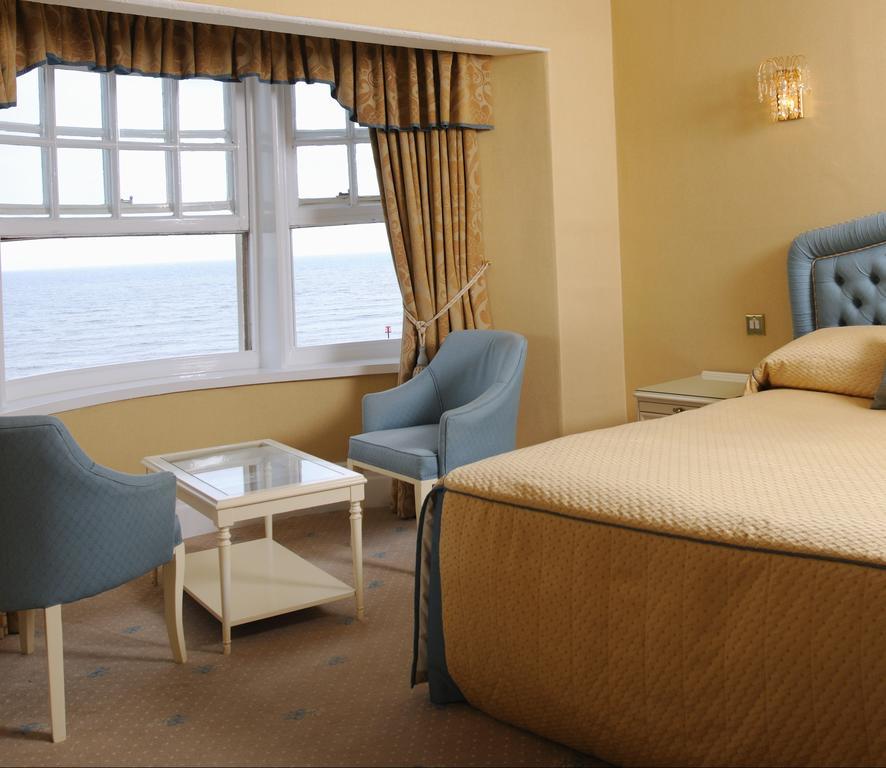 Hotel Riviera Сидмаут Номер фото