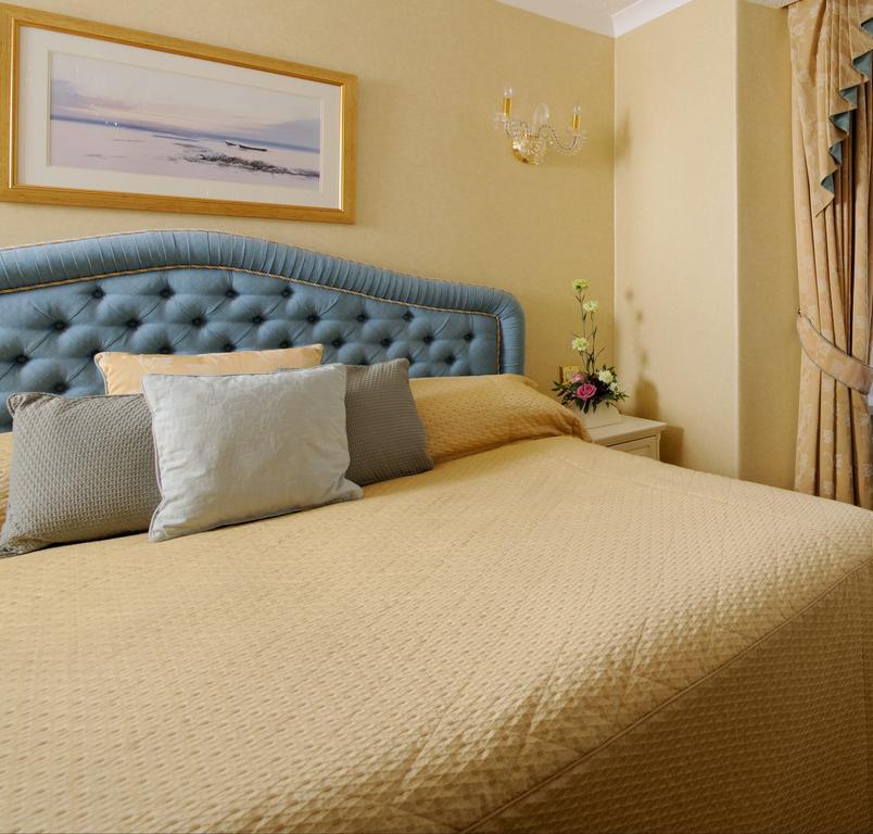 Hotel Riviera Сидмаут Номер фото